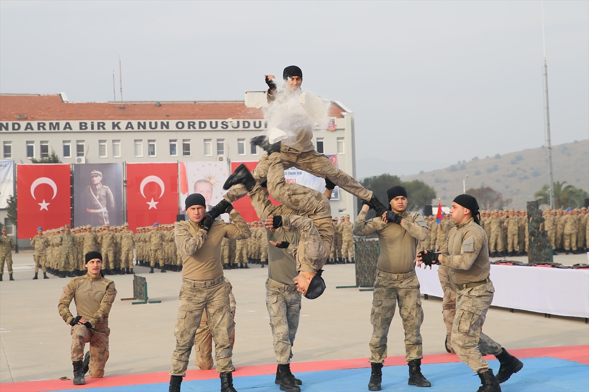 Jandarma komandolar nefes kesti