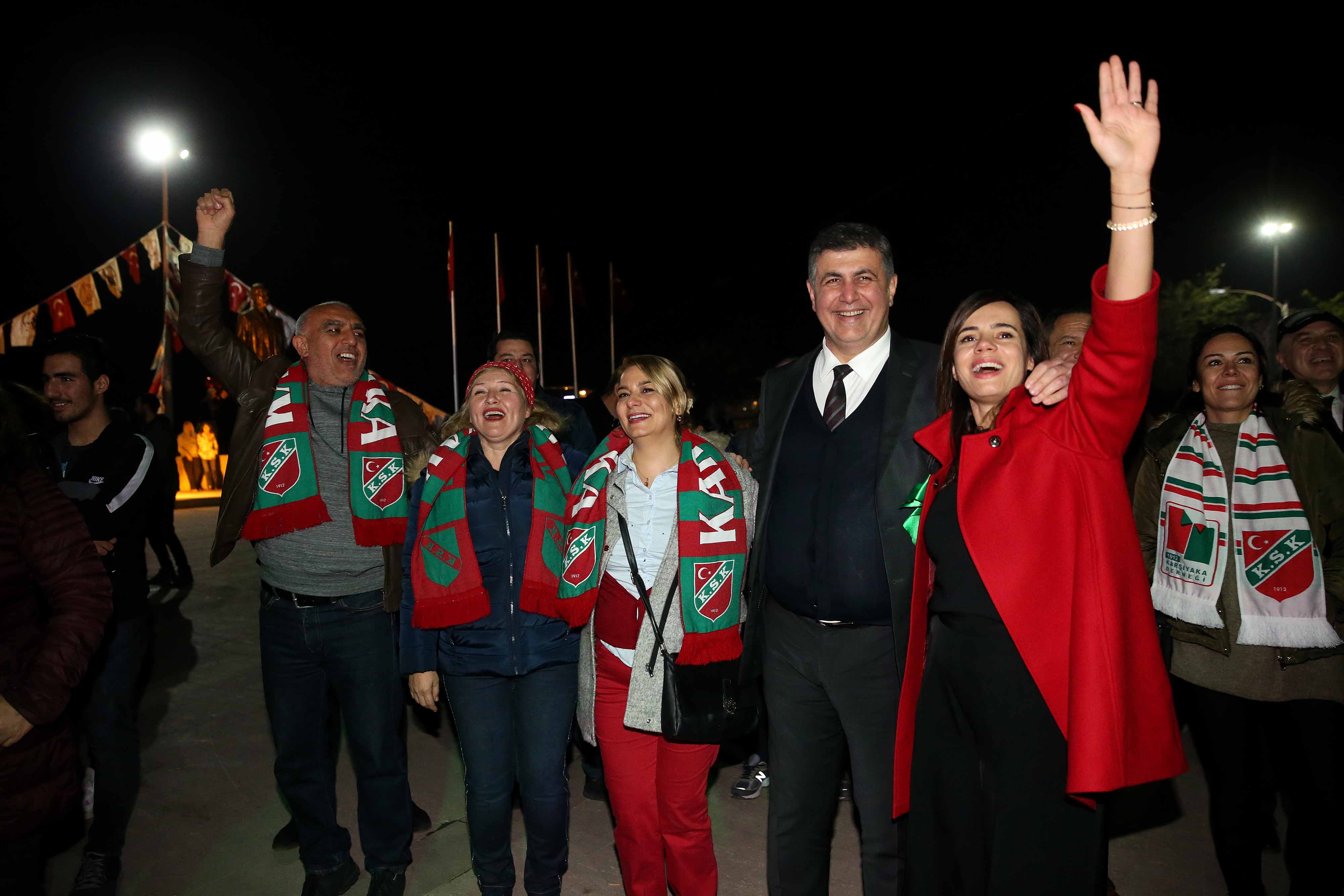 Dünya Karşıyakalılar Günü'ne muhteşem kutlama!