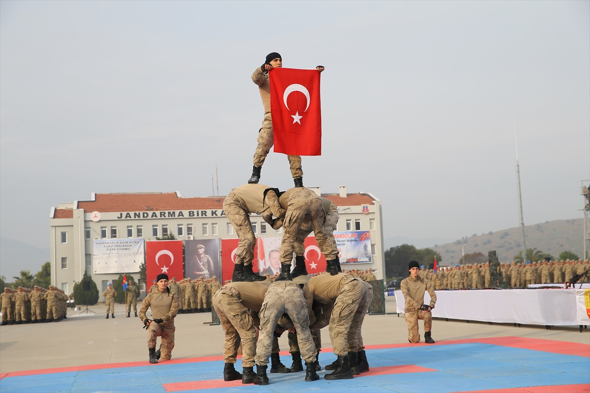 Jandarma komandolar nefes kesti