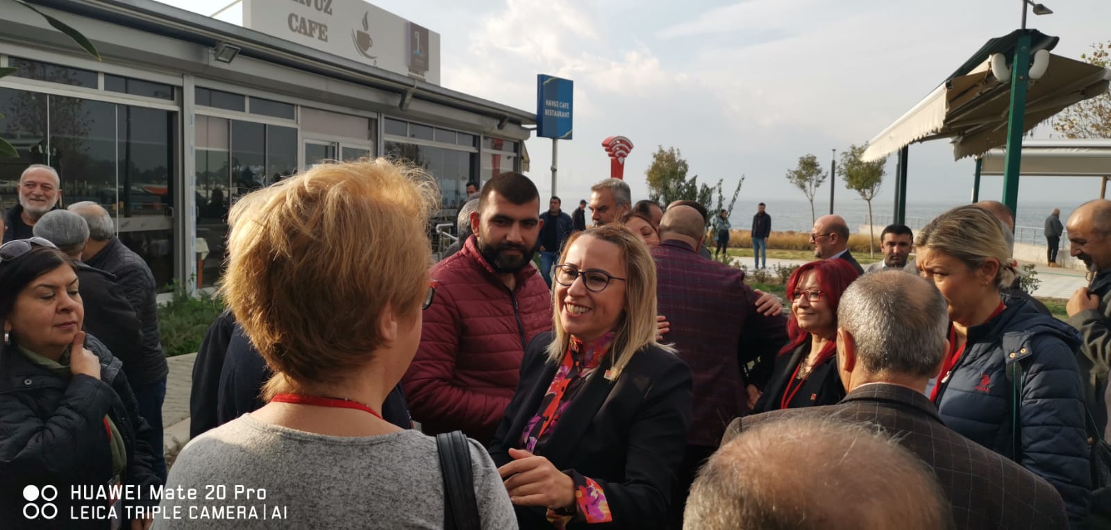 Bayraklı'da kongre heyecanı