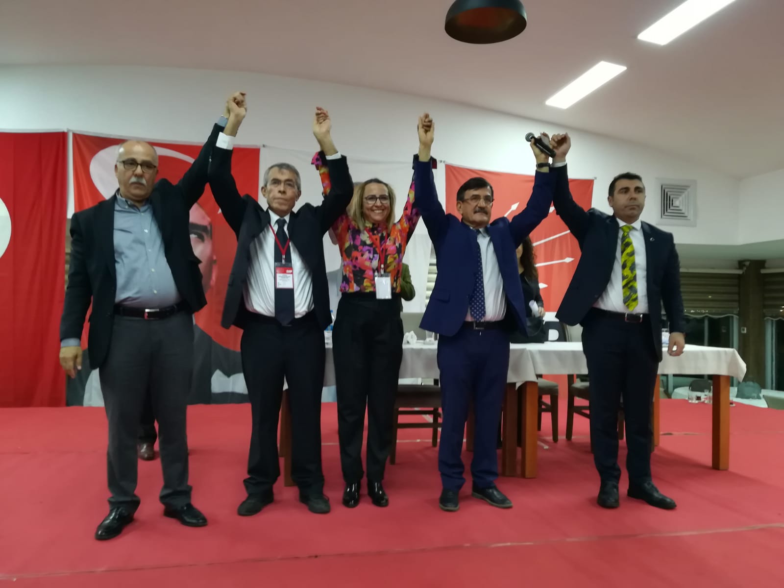 Bayraklı'da kongre heyecanı