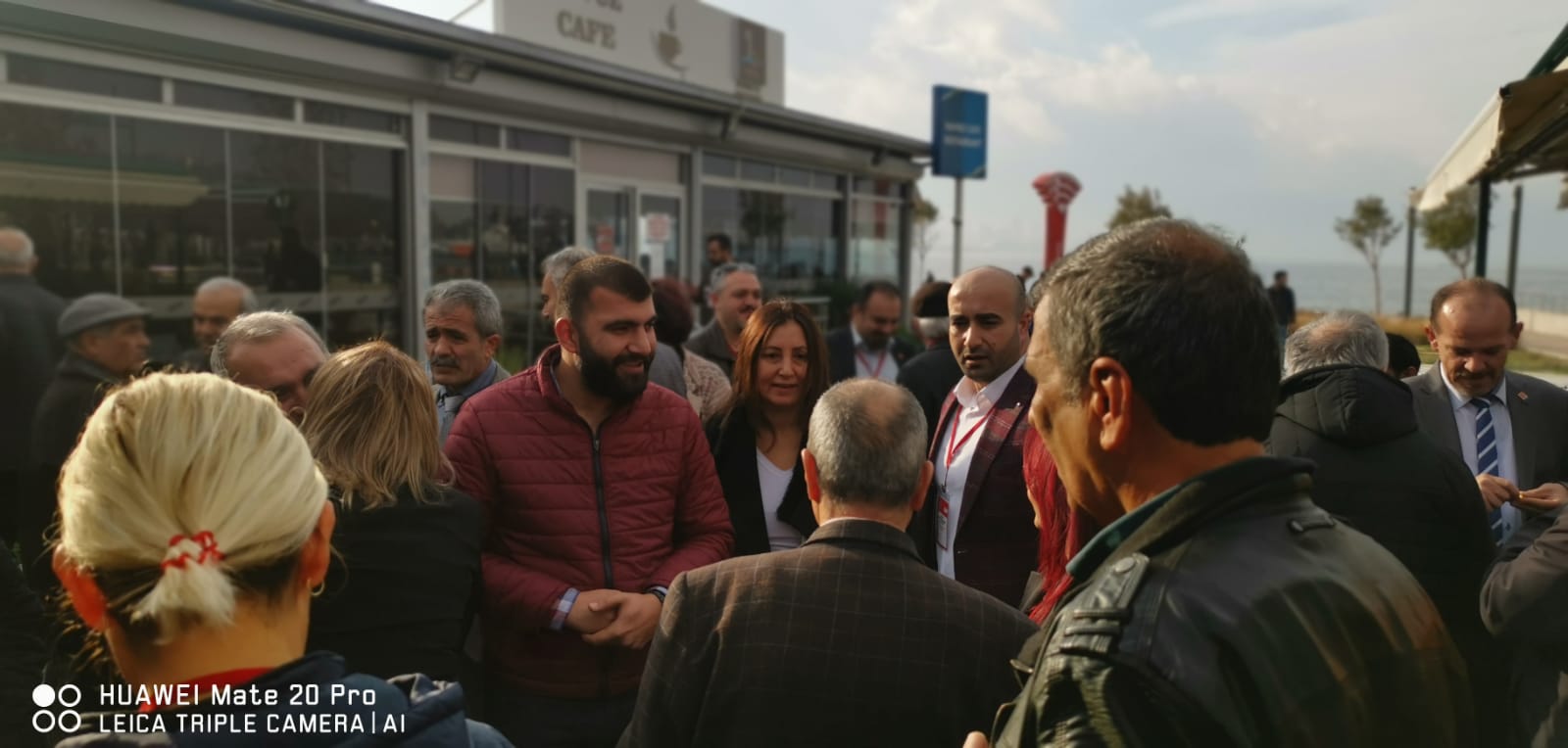 Bayraklı'da kongre heyecanı