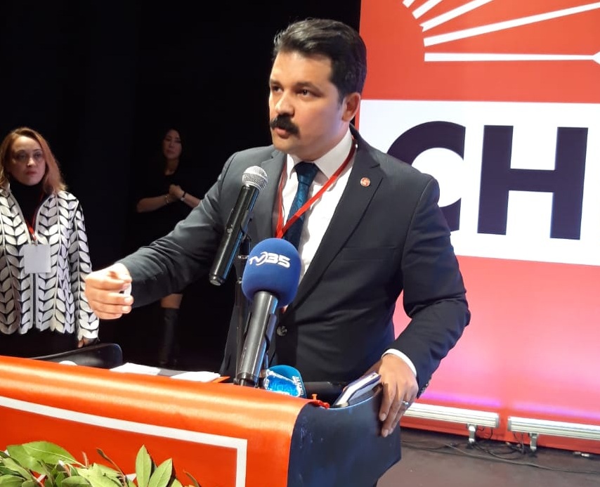CHP Konak İlçe Kongresi'nden kareler...