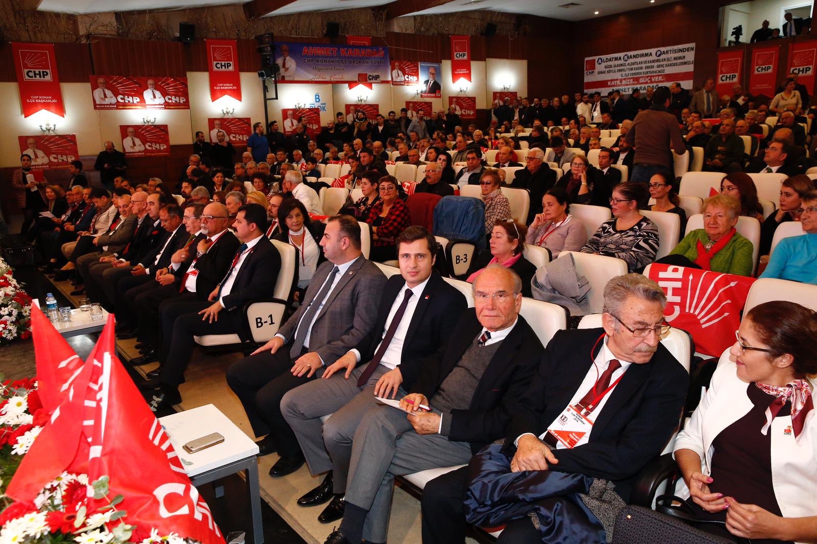 CHP Konak İlçe Kongresi'nden kareler...