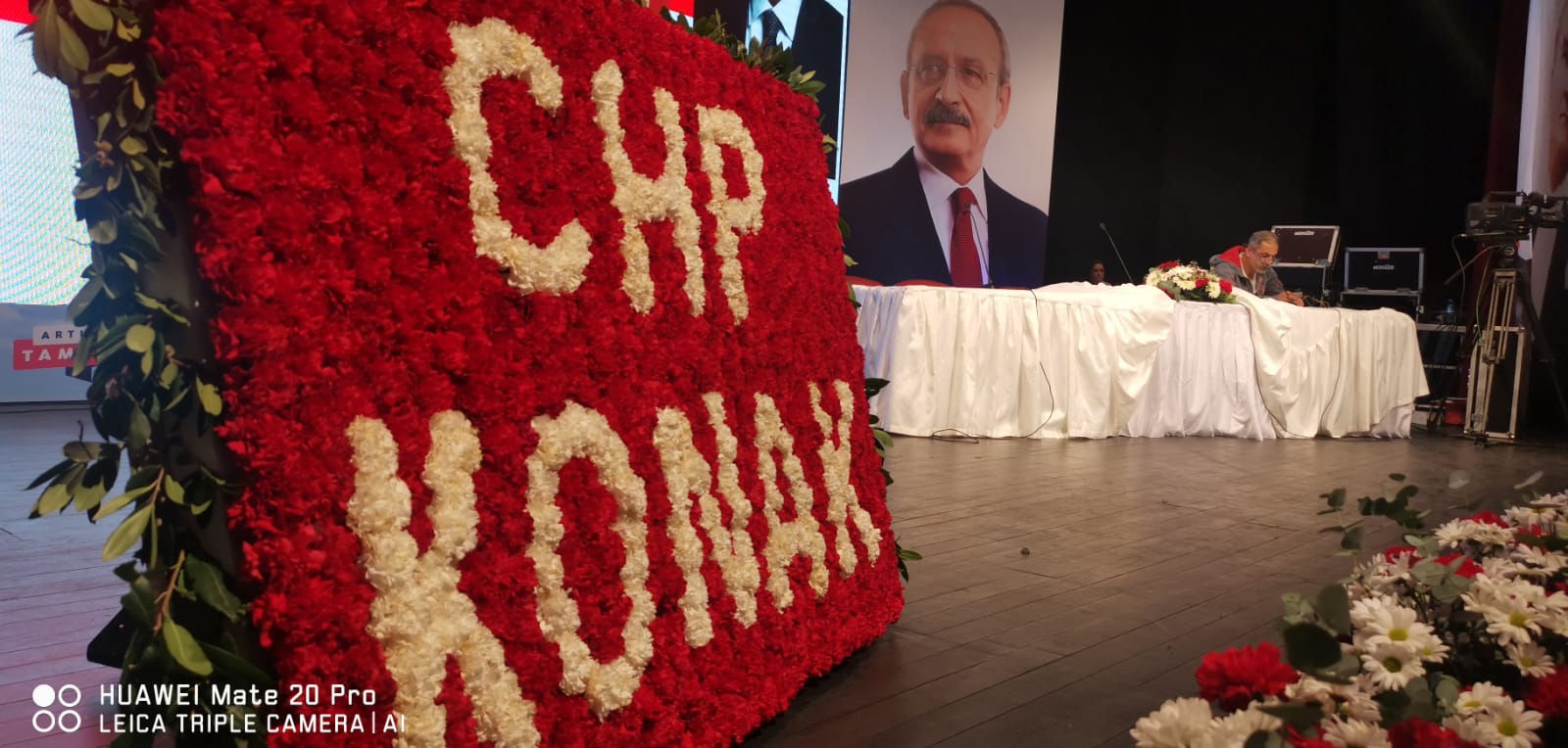 CHP Konak İlçe Kongresi'nden kareler...