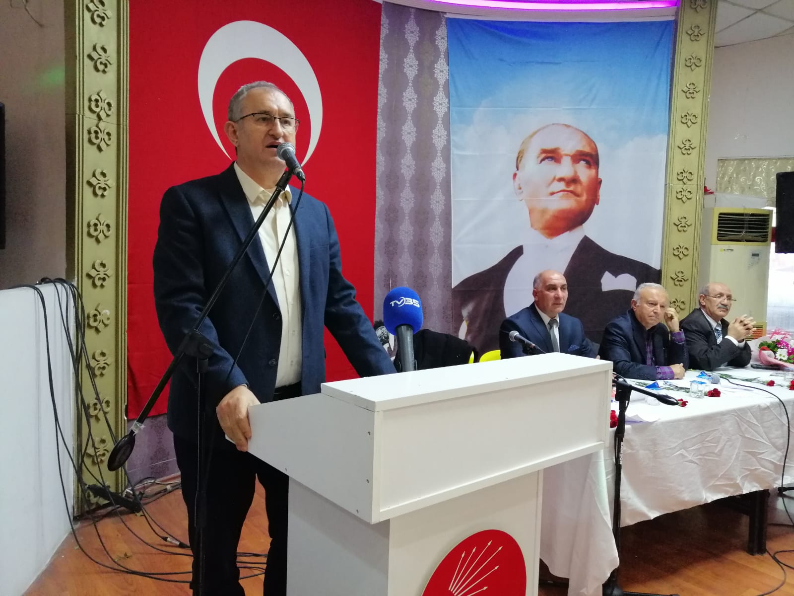 CHP Buca'da kongre heyecanı