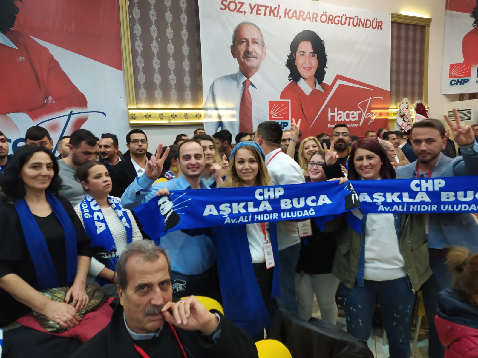 CHP Buca'da kongre heyecanı