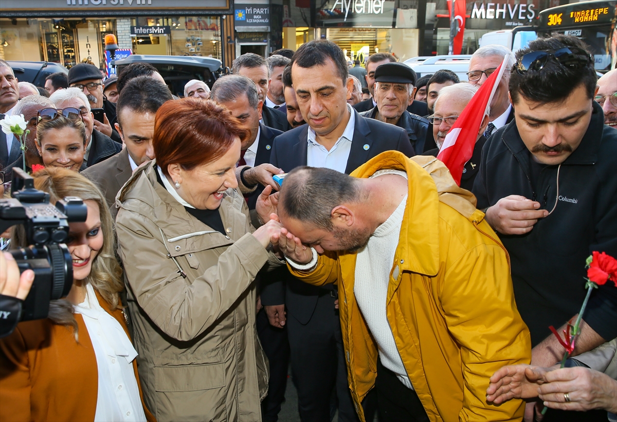 Meral Akşener'den Kıbrıs Şehitleri ziyareti