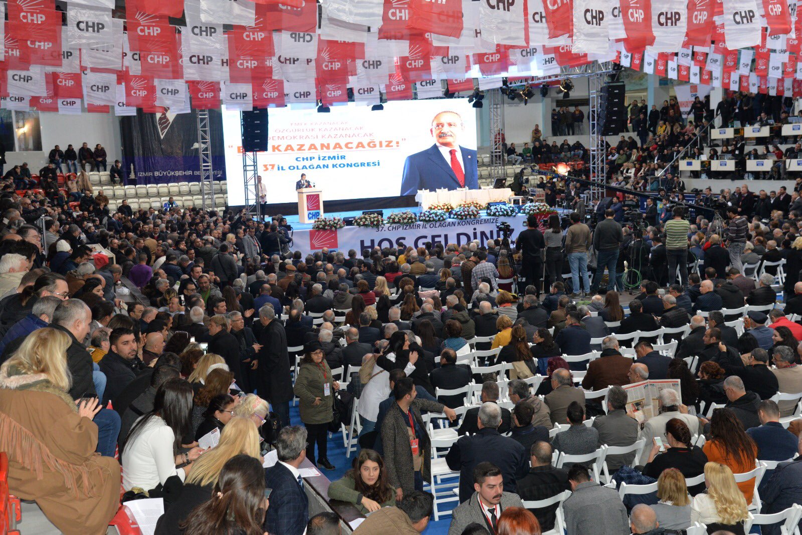 CHP İzmir'de kongre heyecanı...