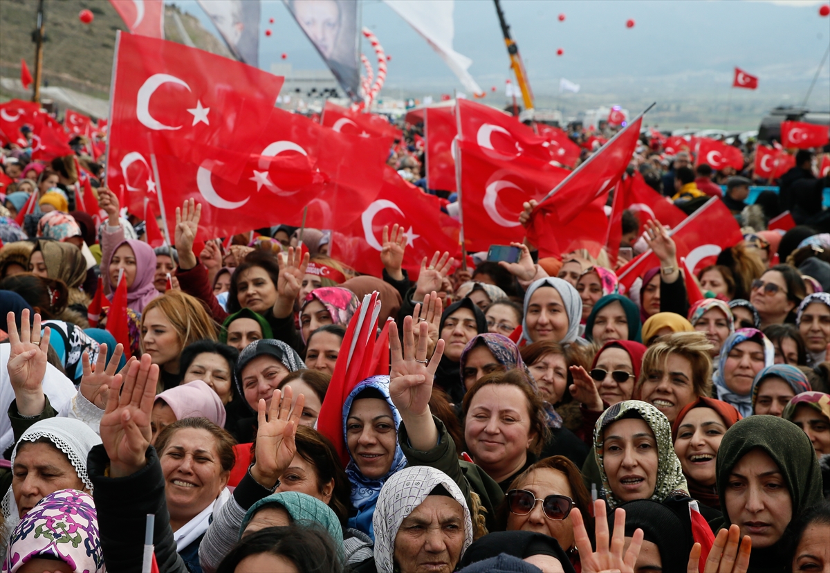 Cumhurbaşkanı Erdoğan İzmir'de