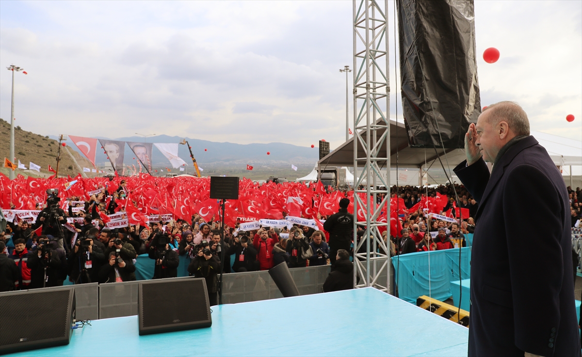Cumhurbaşkanı Erdoğan İzmir'de