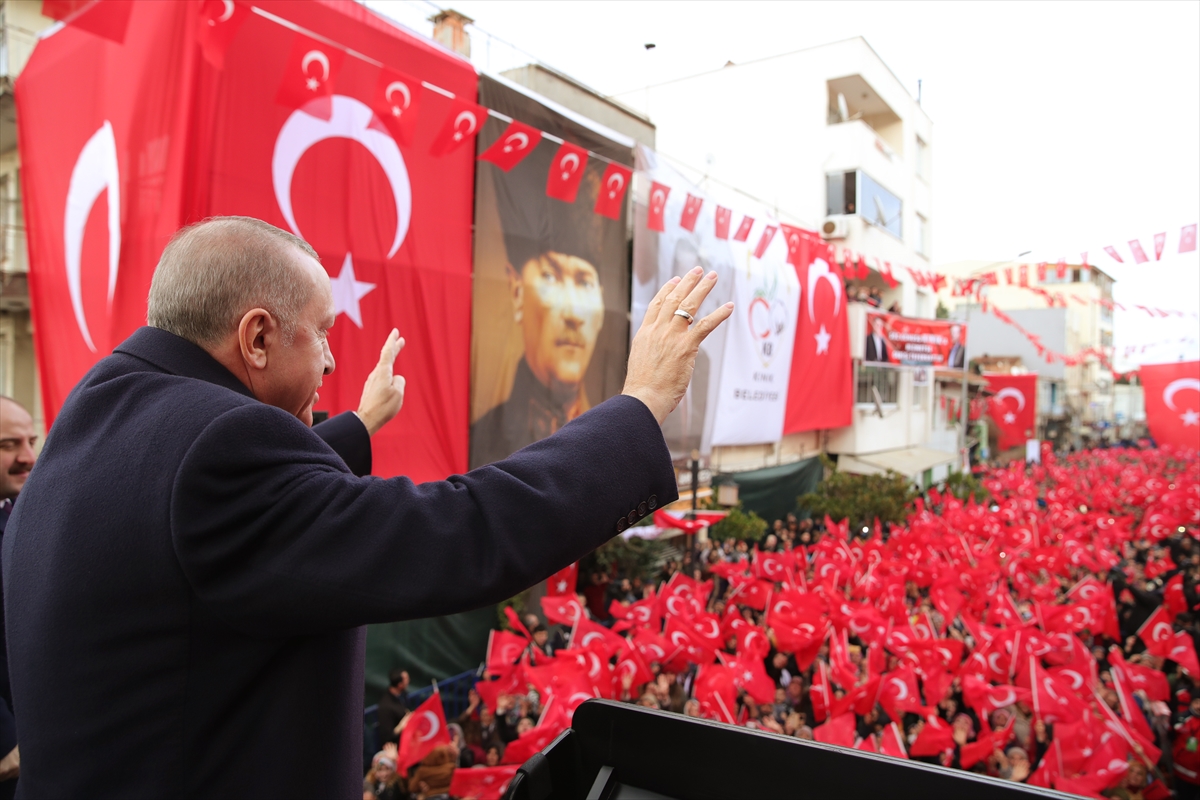 Cumhurbaşkanı Erdoğan İzmir'de