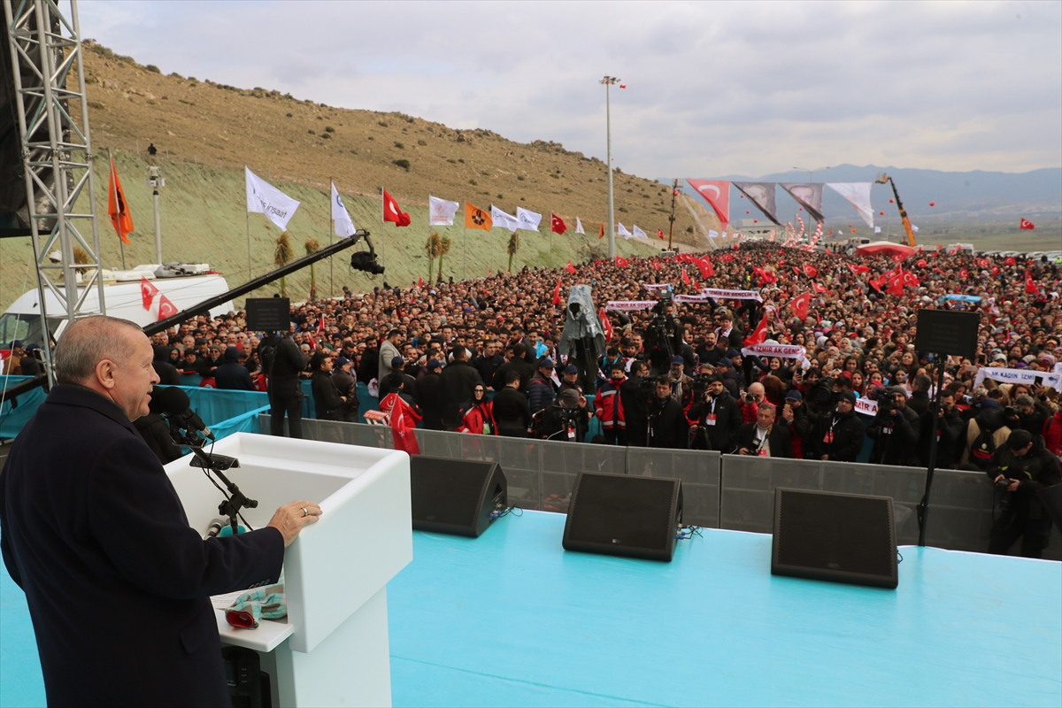 Cumhurbaşkanı Erdoğan İzmir'de
