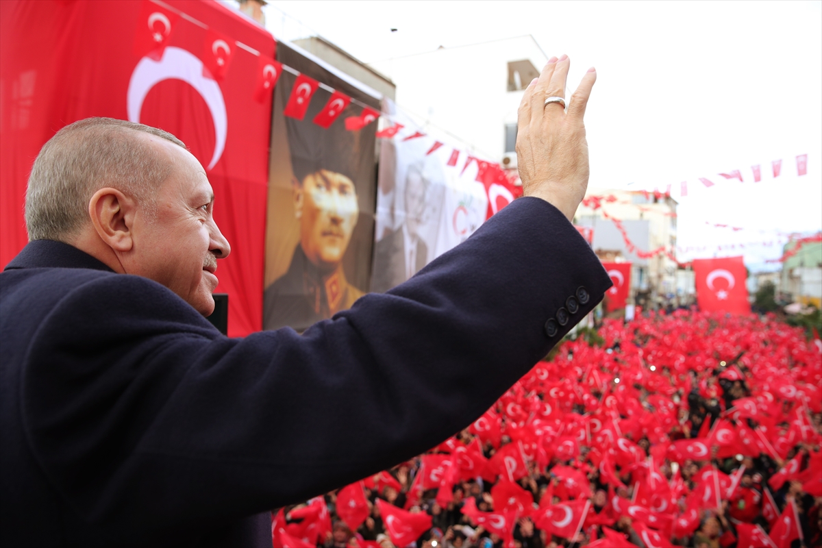 Cumhurbaşkanı Erdoğan İzmir'de