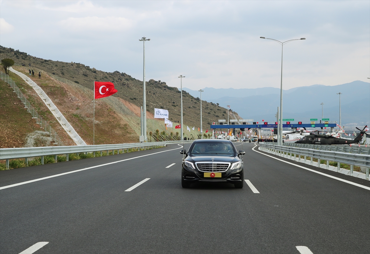 Cumhurbaşkanı Erdoğan İzmir'de