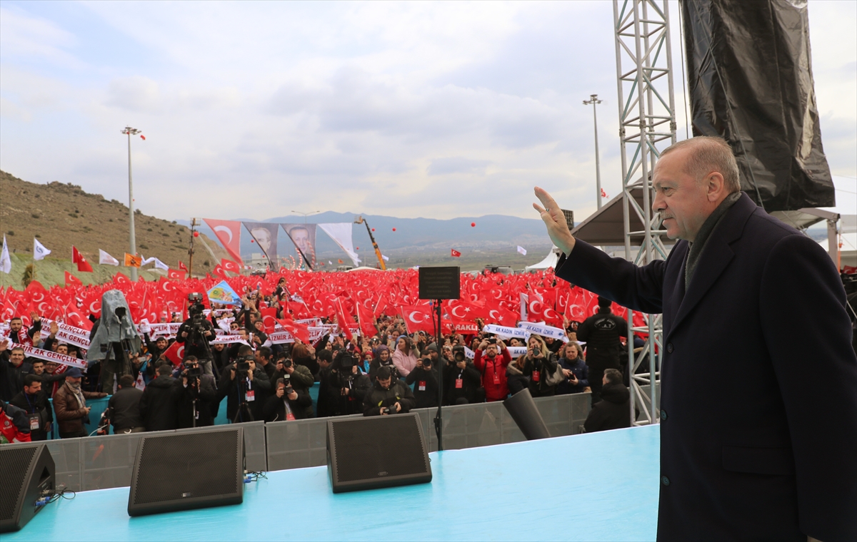 Cumhurbaşkanı Erdoğan İzmir'de