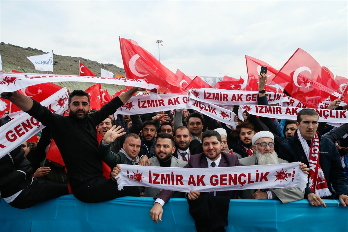 Cumhurbaşkanı Erdoğan İzmir'de
