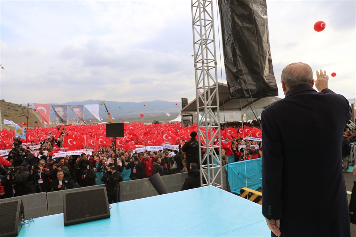 Cumhurbaşkanı Erdoğan İzmir'de