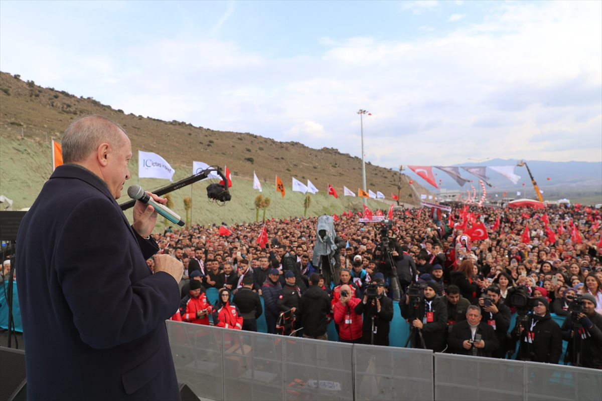 Cumhurbaşkanı Erdoğan İzmir'de