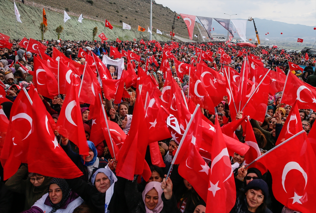 Cumhurbaşkanı Erdoğan İzmir'de