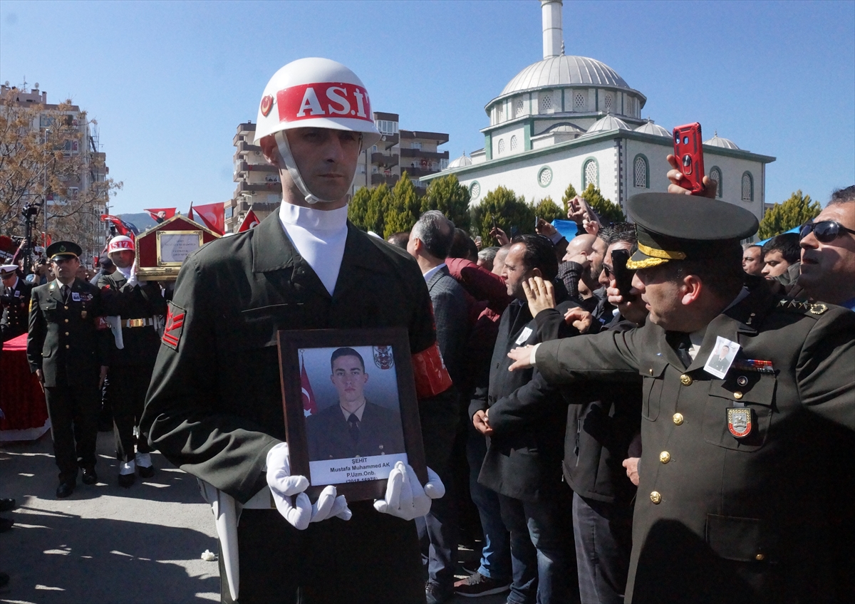 Şehit Mustafa Muhammed Ak son yolculuğuna uğurlandı