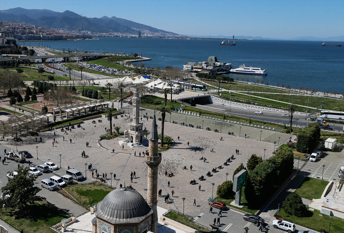 Issız İzmir!