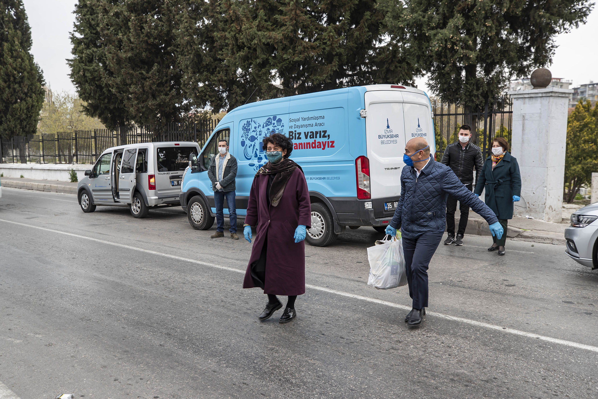 Büyük dayanışmayı Başkan Soyer başlattı