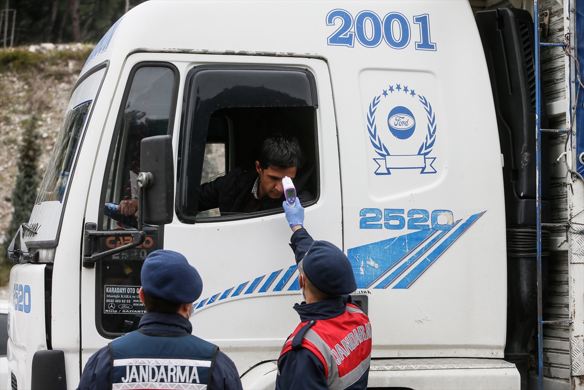 İzmir-Manisa sınırında denetimler sürüyor