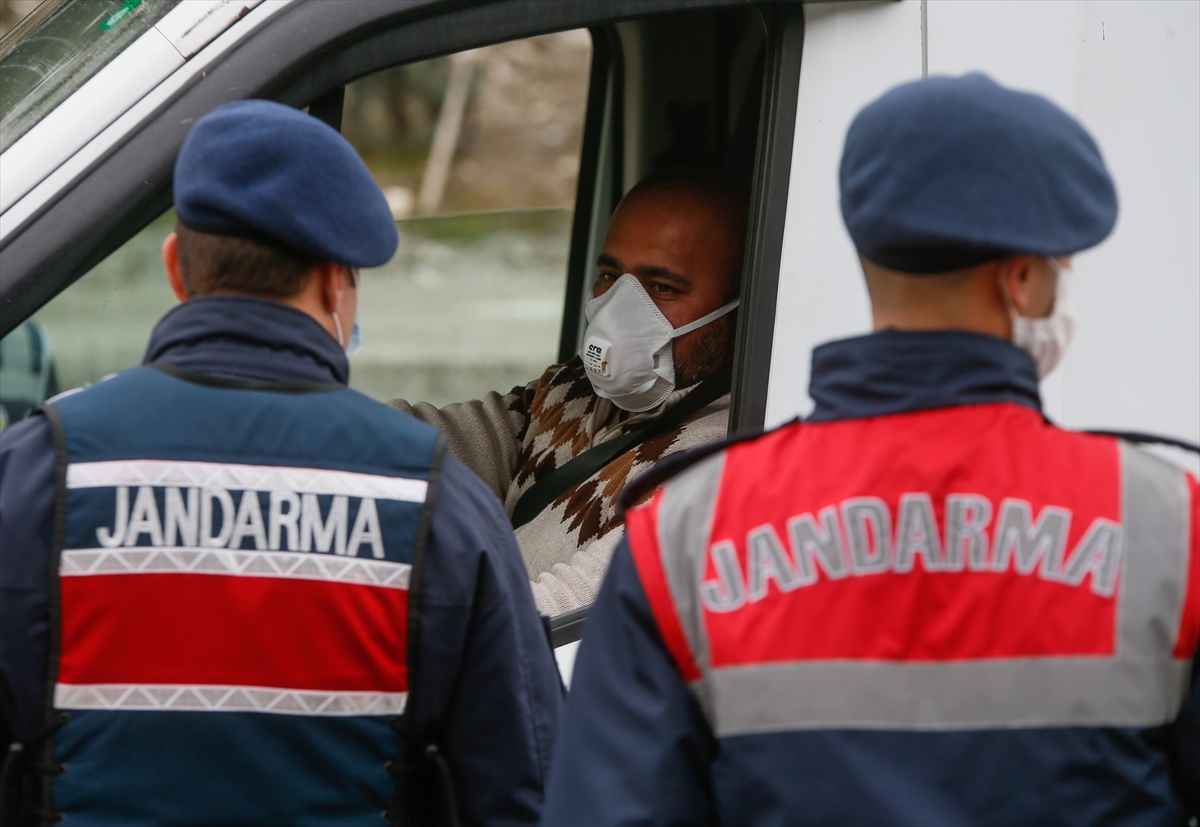 İzmir-Manisa sınırında denetimler sürüyor