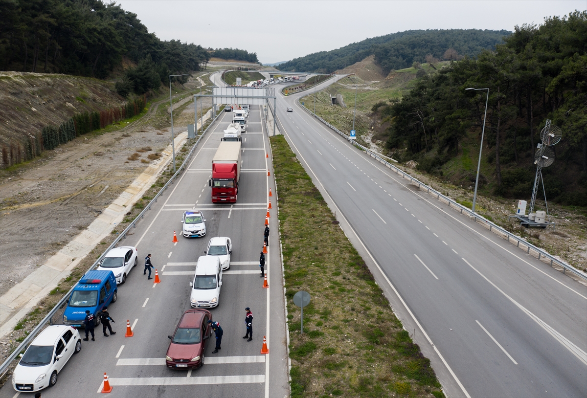 İzmir-Manisa sınırında denetimler sürüyor