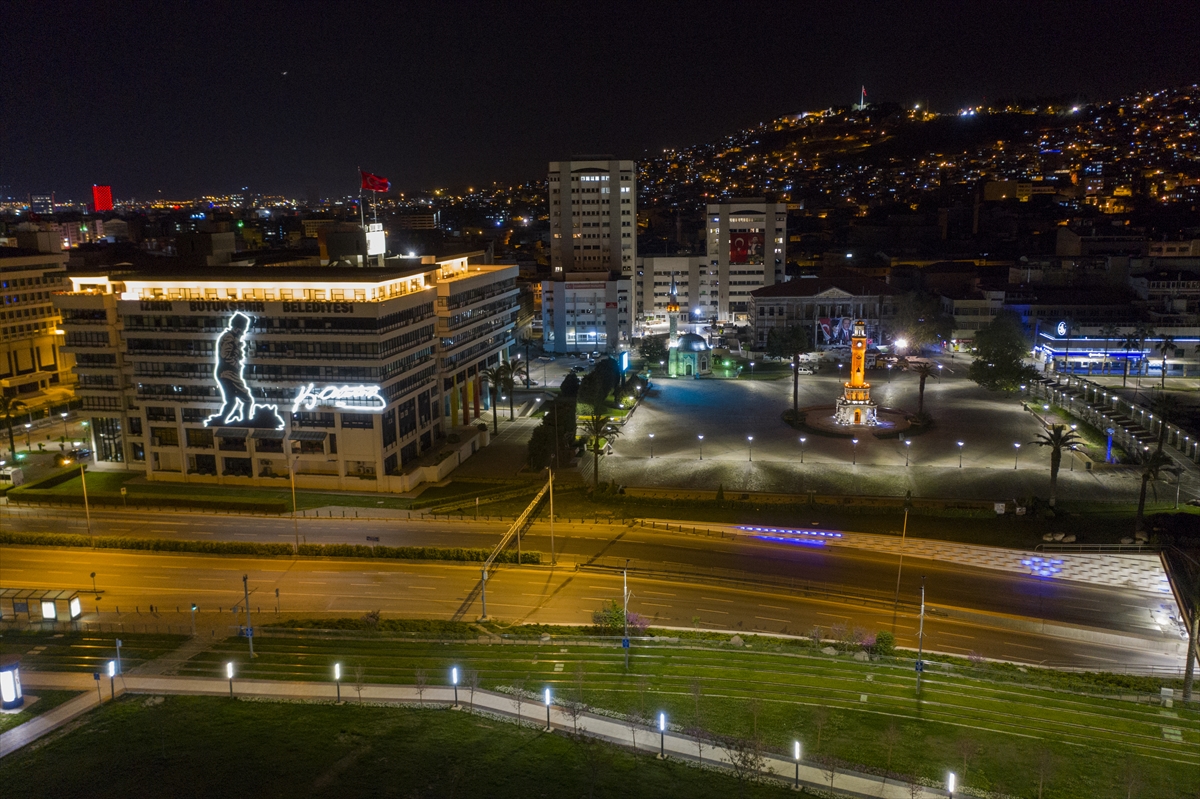 Yasak sonrası İzmir hayalet şehre dönüştü!