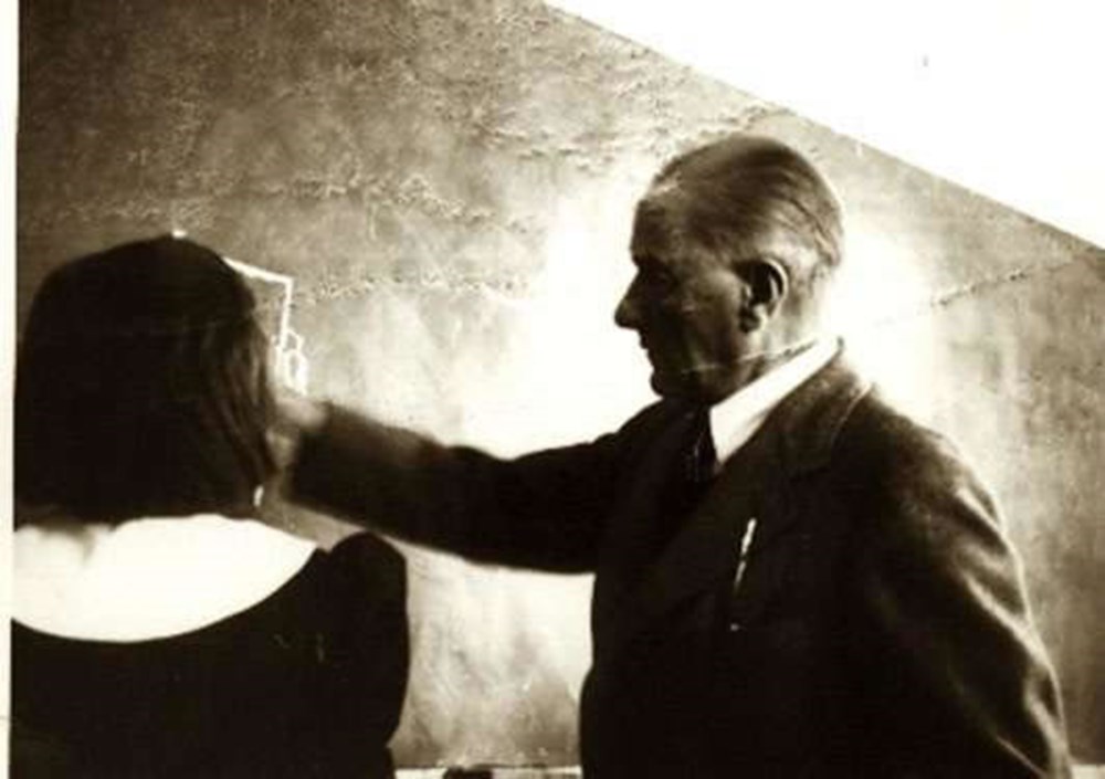 Atatürk'ün çocuk sevgisi