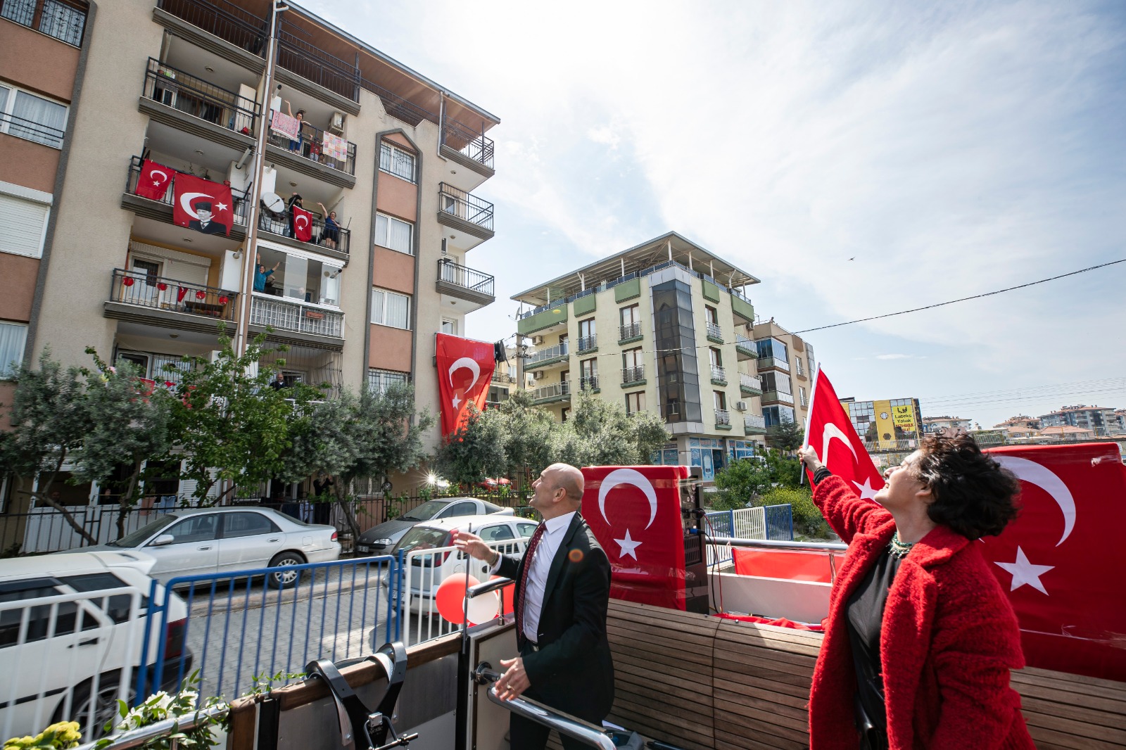 İzmir 23 Nisan’da tek yürek oldu