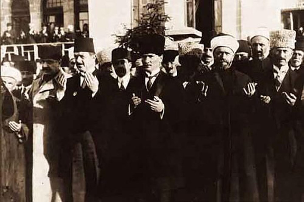 Atatürk'ün çocuk sevgisi
