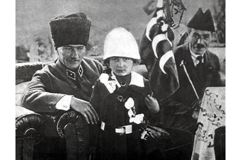 Atatürk'ün çocuk sevgisi
