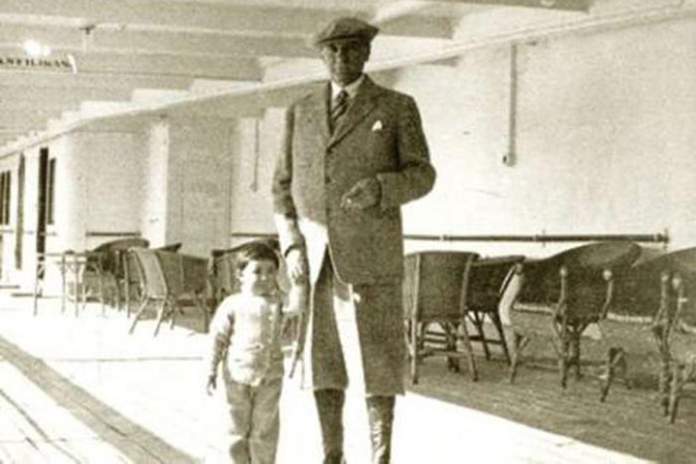 Atatürk'ün çocuk sevgisi