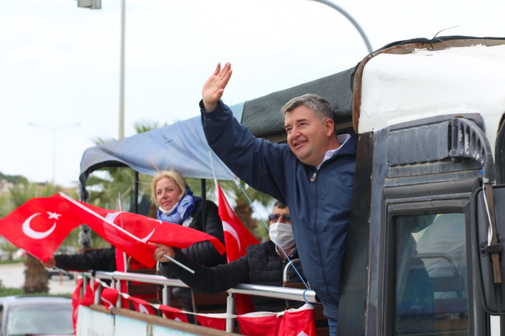 Çeşme tek yürek oldu!