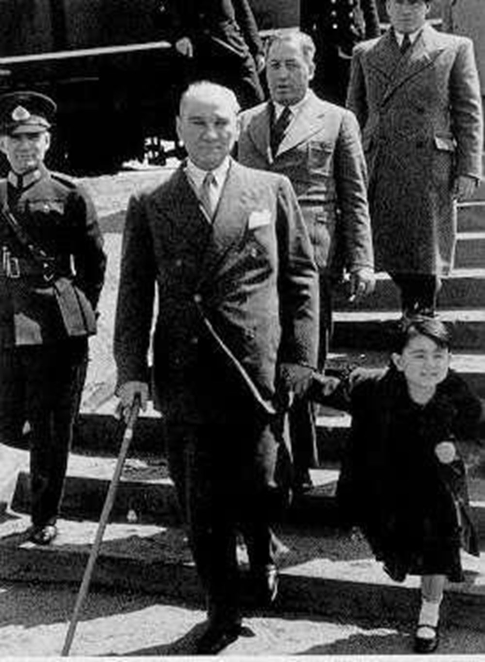 Atatürk'ün çocuk sevgisi