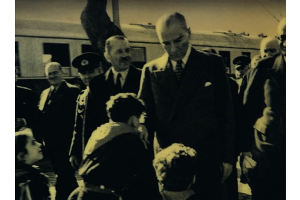 Atatürk'ün çocuk sevgisi
