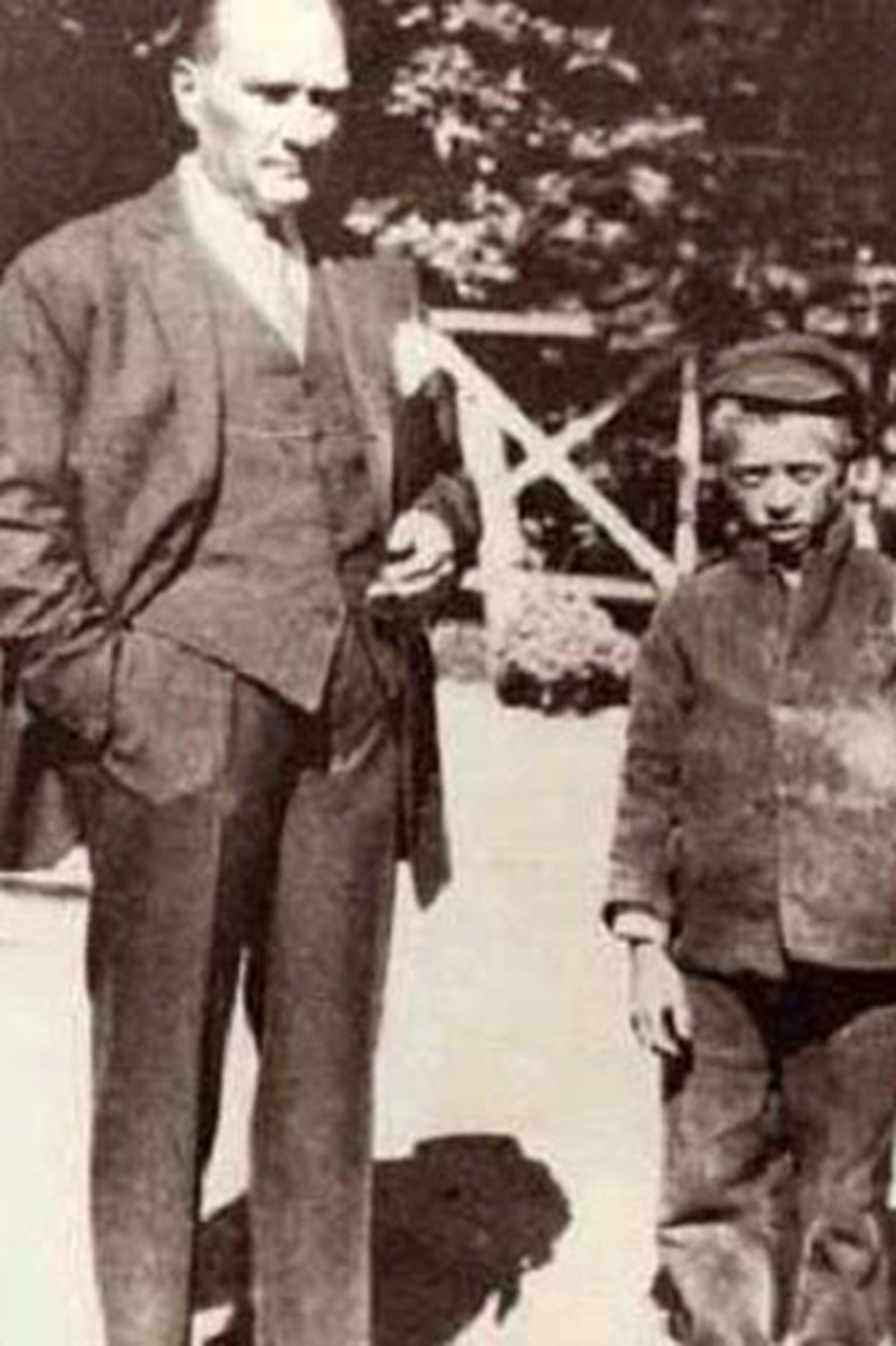 Atatürk'ün çocuk sevgisi