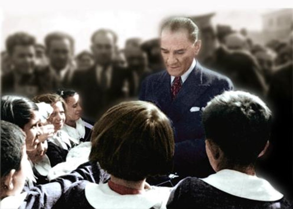Atatürk'ün çocuk sevgisi