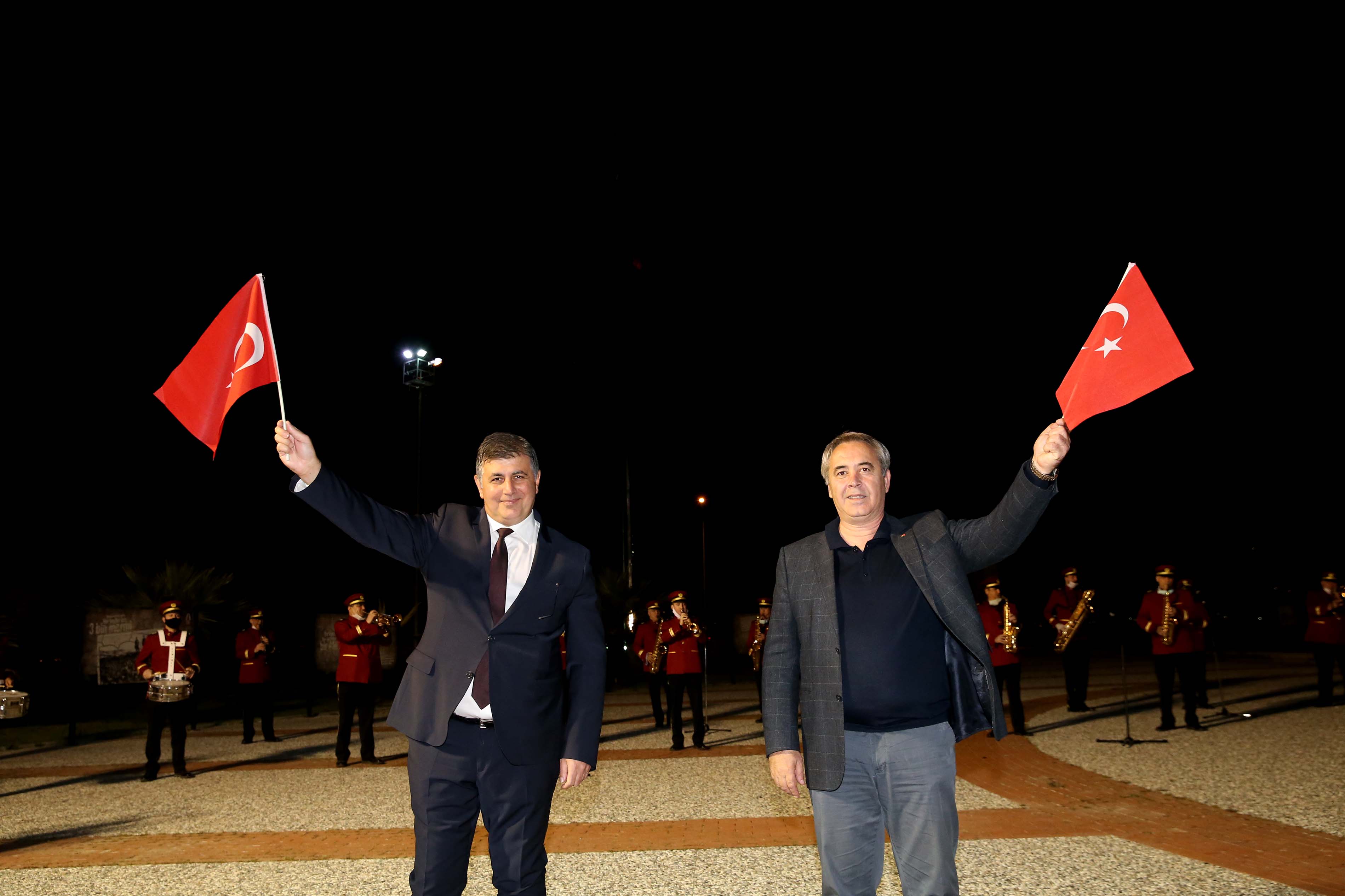 Karşıyaka’yı bayram coşkusu sardı!
