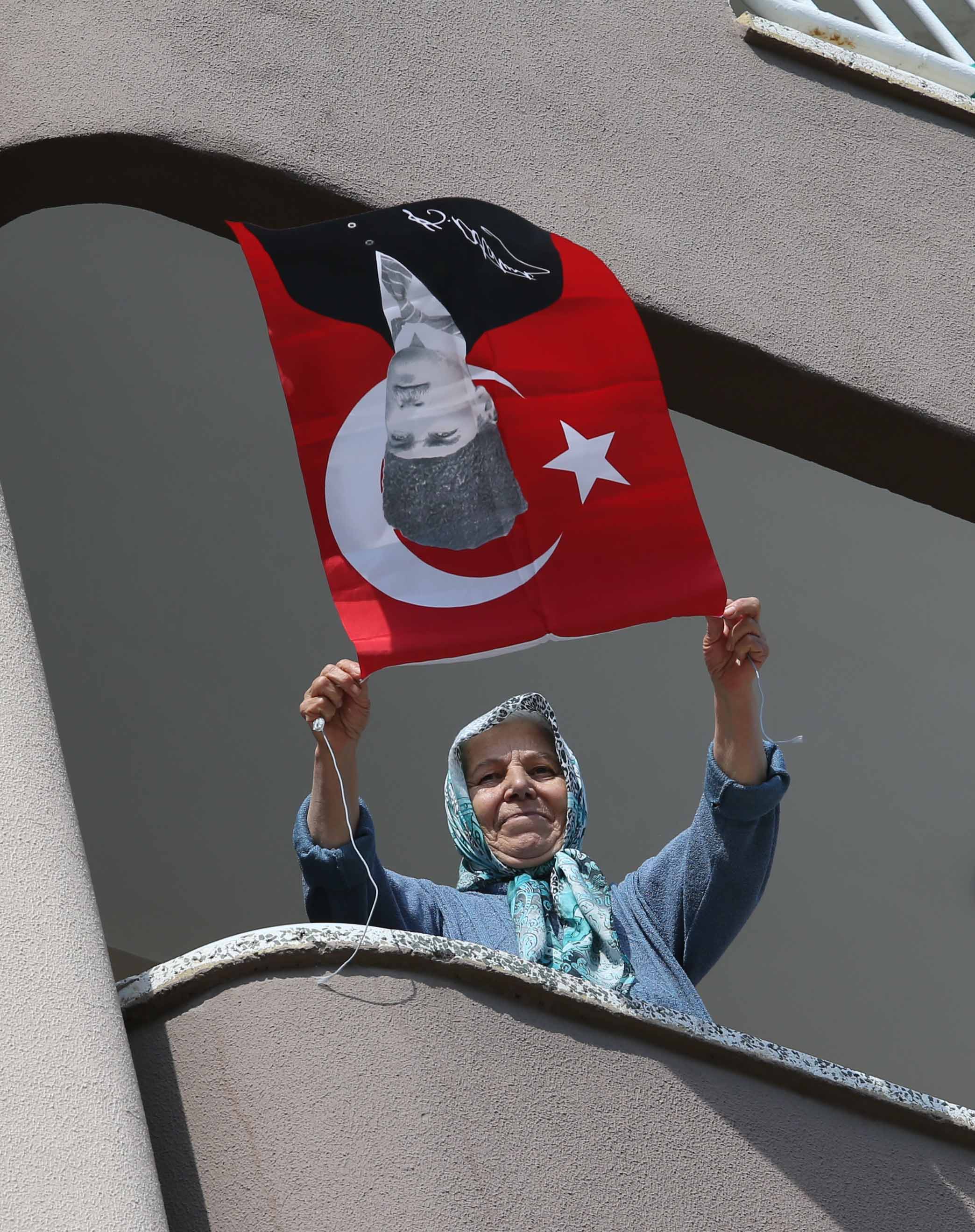 Karşıyaka’yı bayram coşkusu sardı!