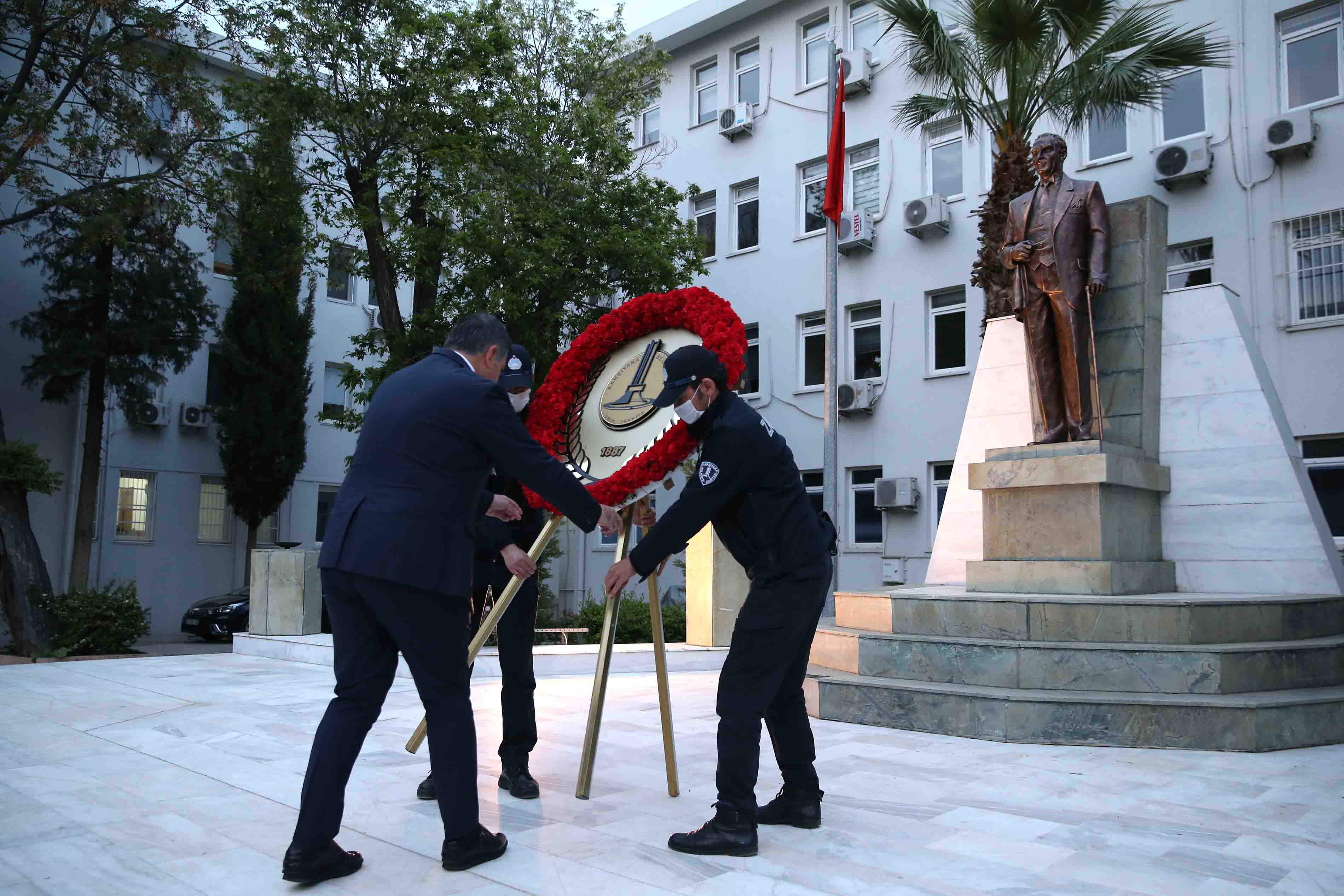 Karşıyaka’yı bayram coşkusu sardı!