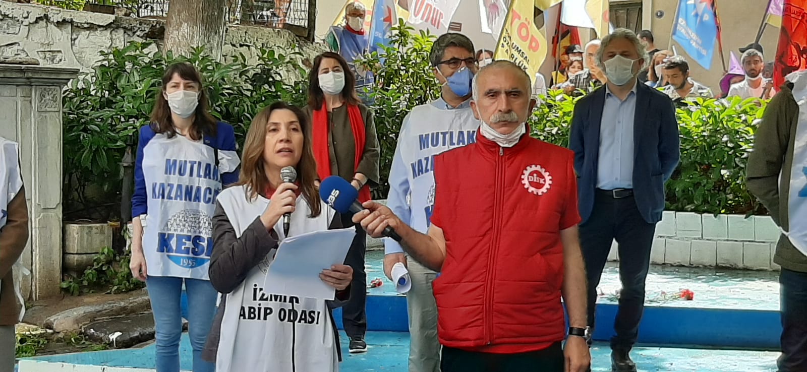 İzmir'de sembolik 1 Mayıs