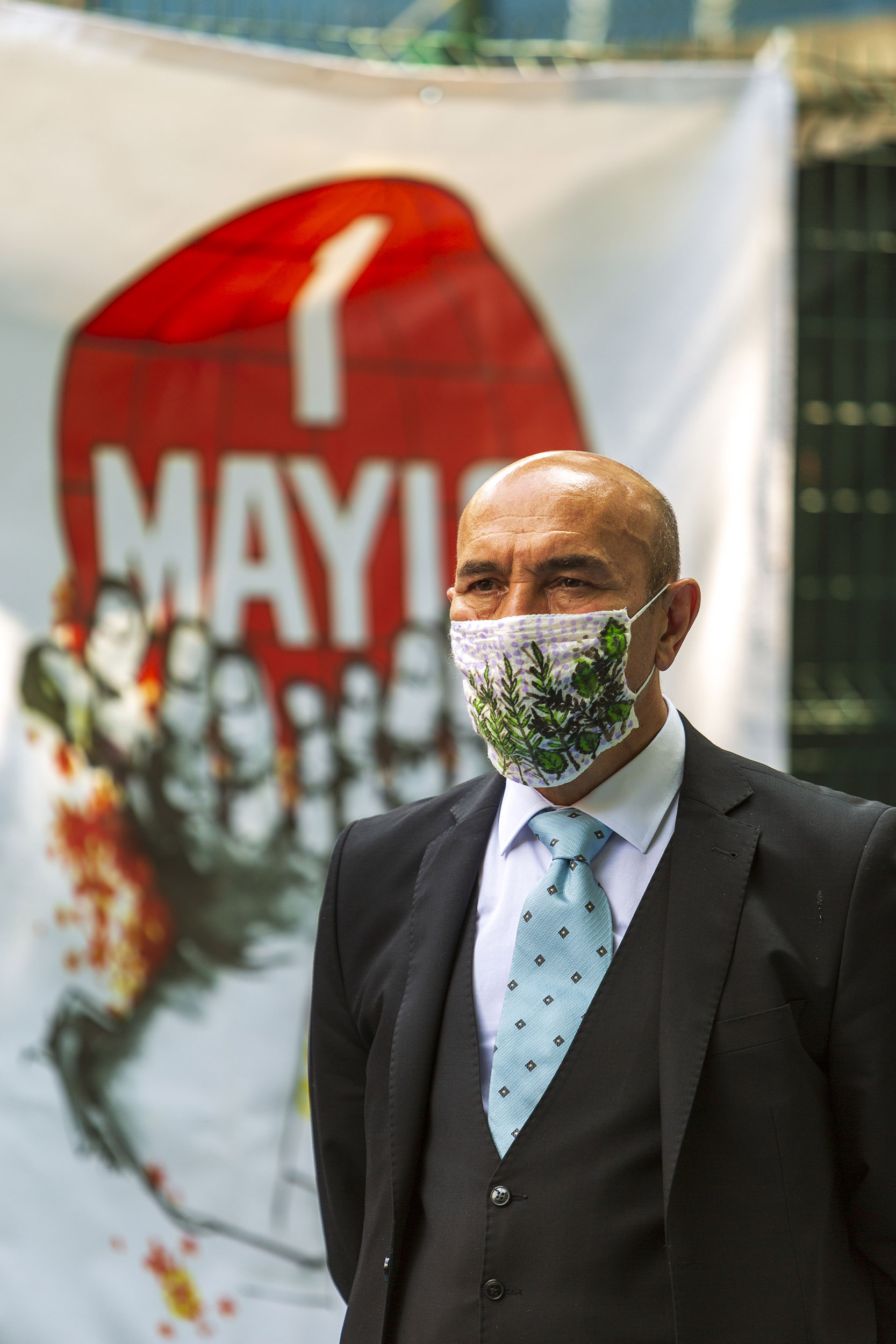 İzmir'de sembolik 1 Mayıs