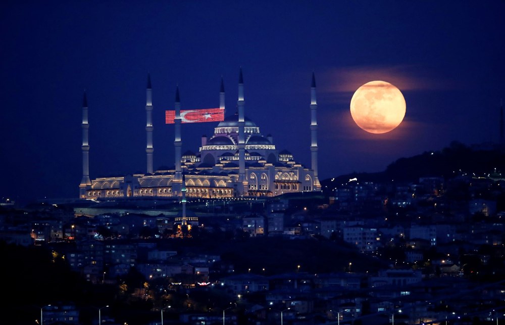 2020'nin son 'Süper Ay'ı son kez görüldü