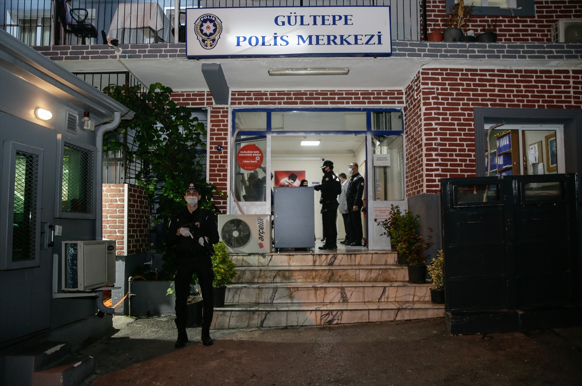 Mahallelinin sahur sürprizi polisi duygulandırdı
