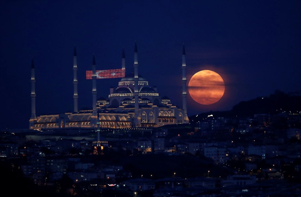 2020'nin son 'Süper Ay'ı son kez görüldü