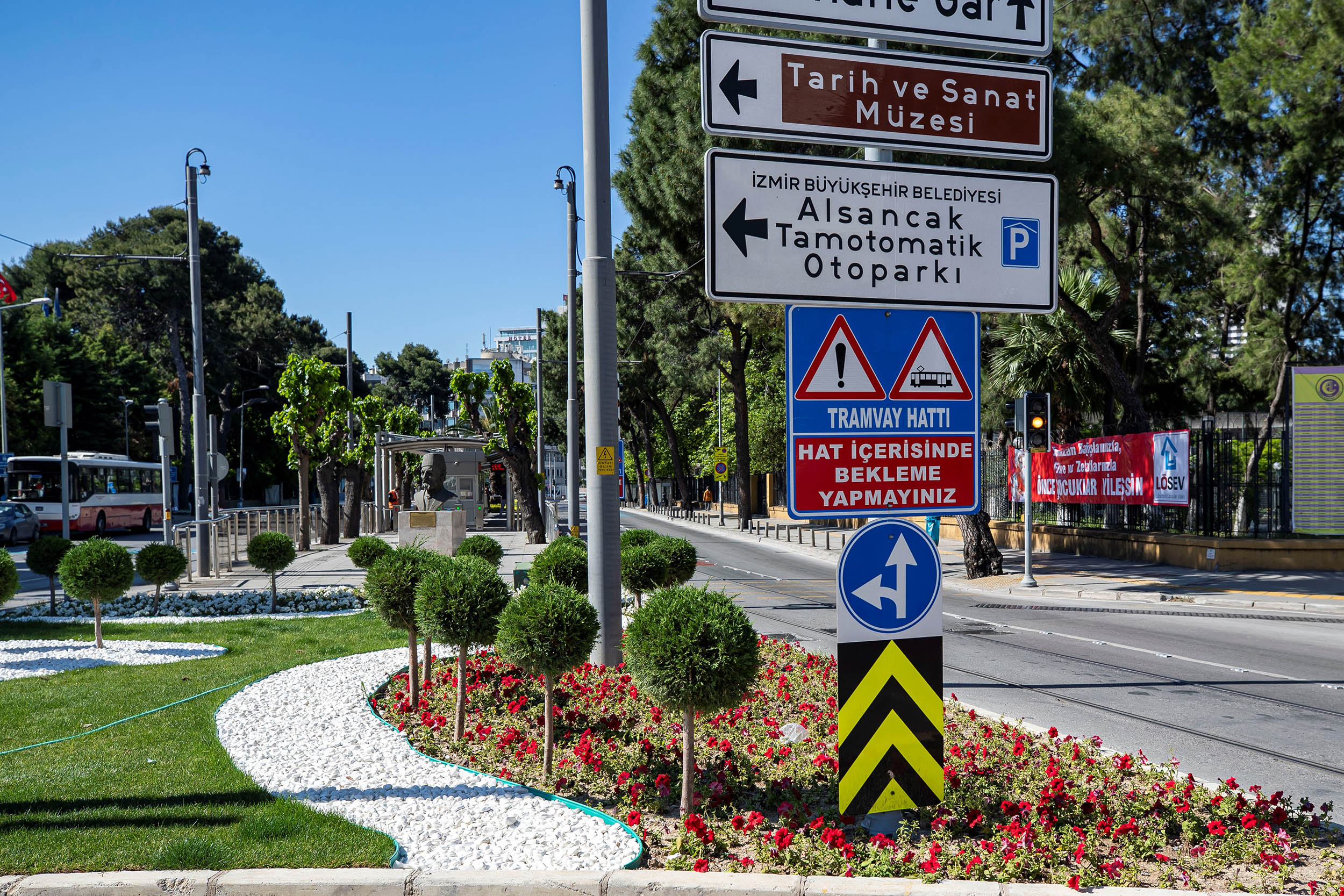 İzmir'den iç açıcı görüntüler